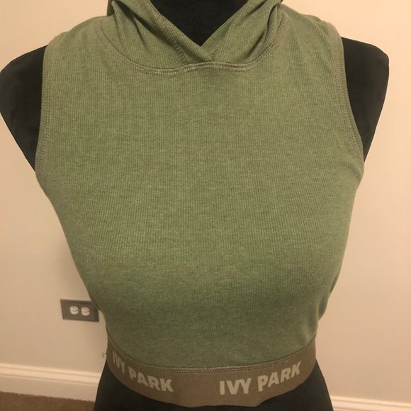 IVY PARK Tops - TRADE!